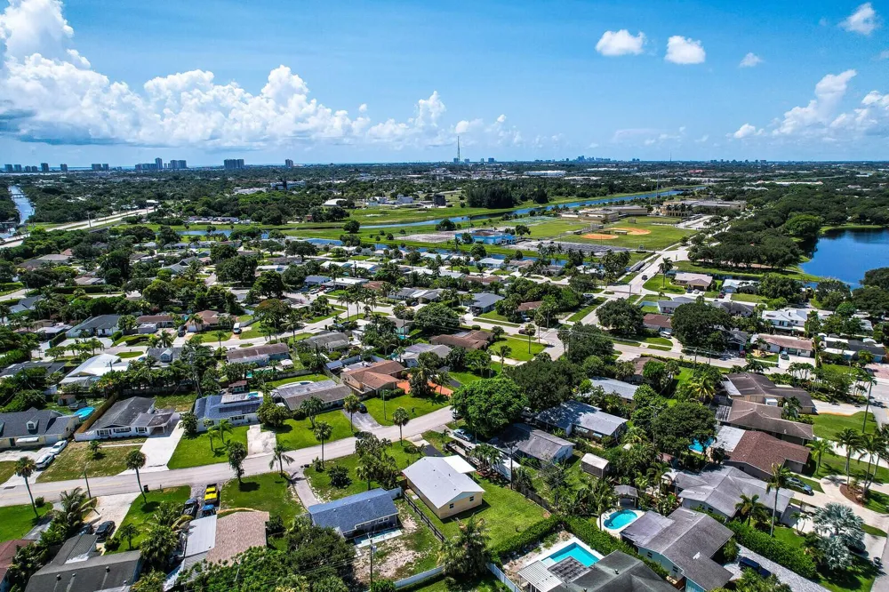 357 Garden Boulevard Palm Beach Gardens, FL 33410