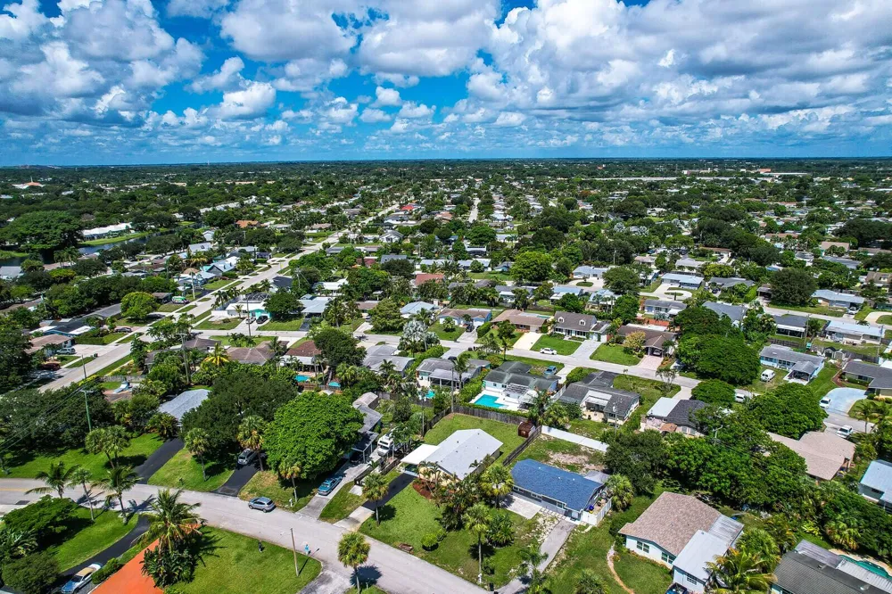 357 Garden Boulevard Palm Beach Gardens, FL 33410