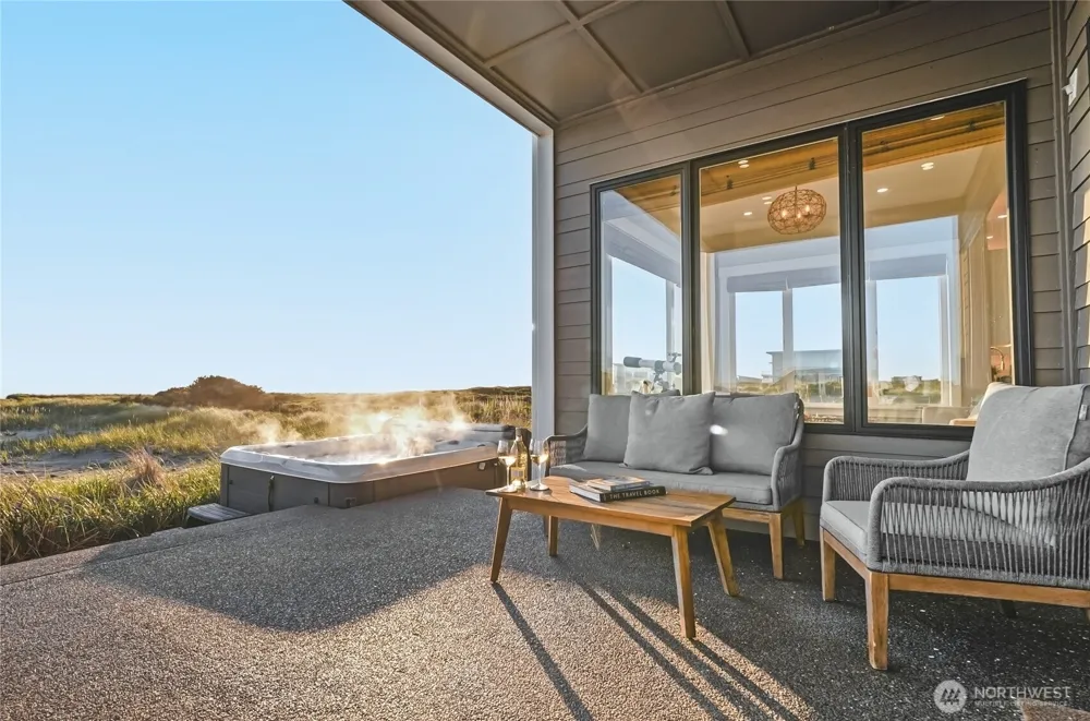 1401 S Cohasset Crest Westport, WA 98595
