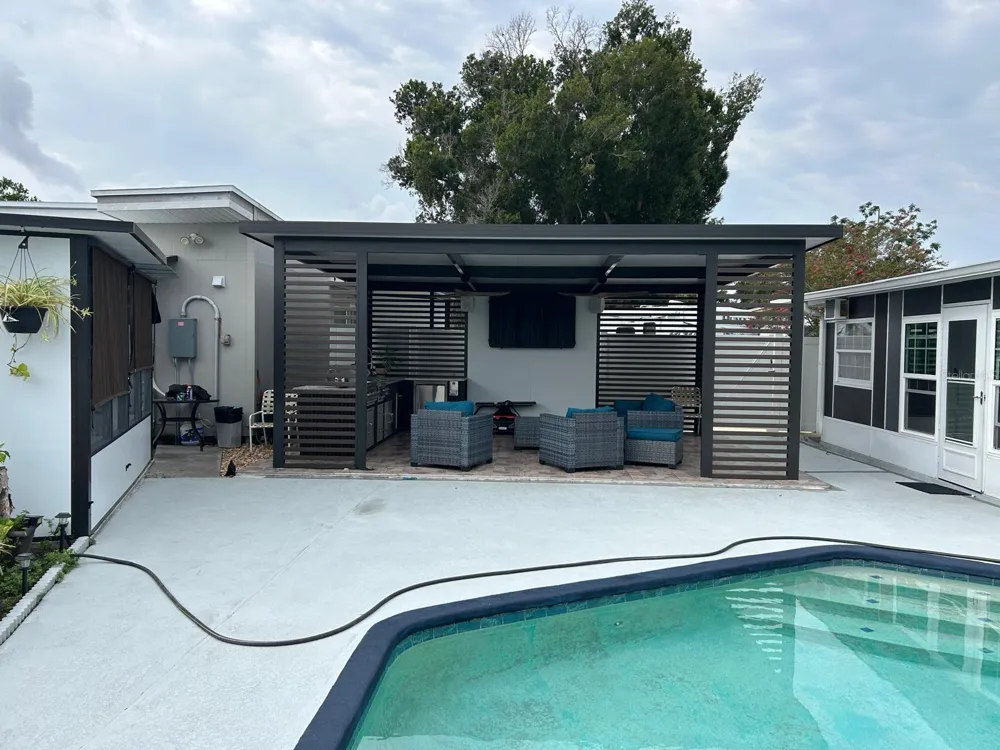 6503 DOVEWOOD PLACE Tampa, FL 33634