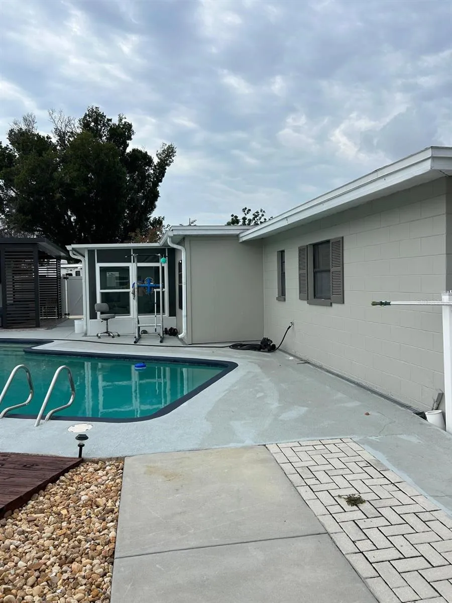 6503 DOVEWOOD PLACE Tampa, FL 33634