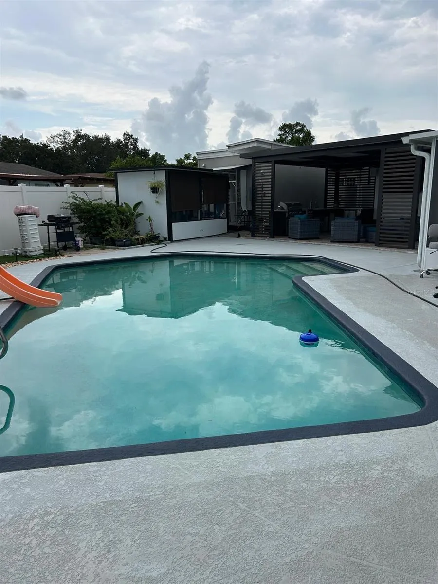 6503 DOVEWOOD PLACE Tampa, FL 33634