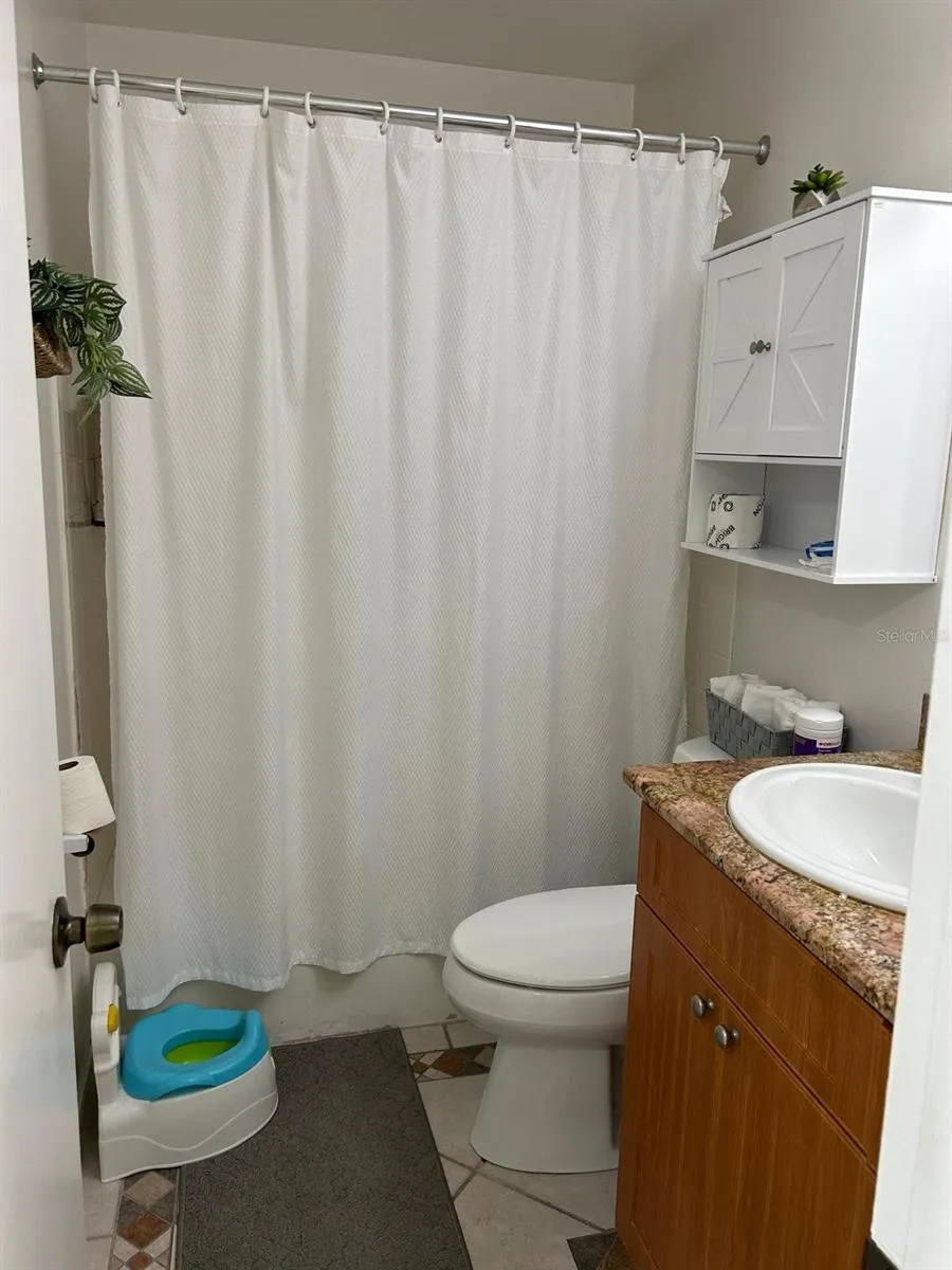 6503 DOVEWOOD PLACE Tampa, FL 33634