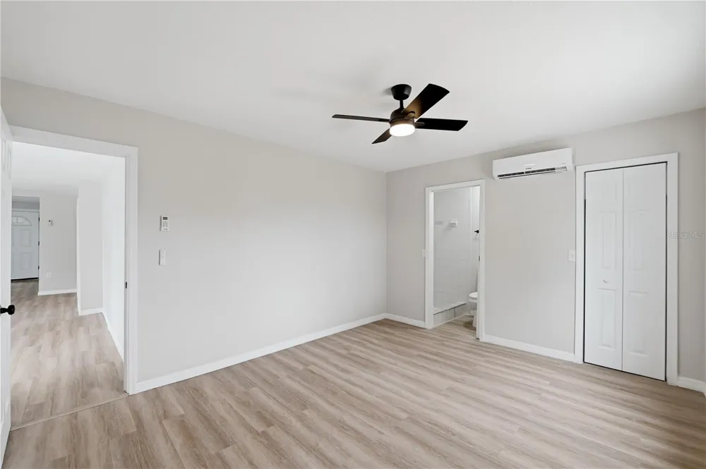 3923 W FLORA STREET Tampa, FL 33614