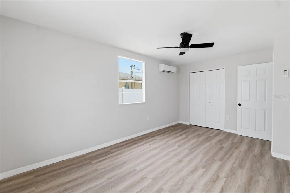3923 W FLORA STREET Tampa, FL 33614