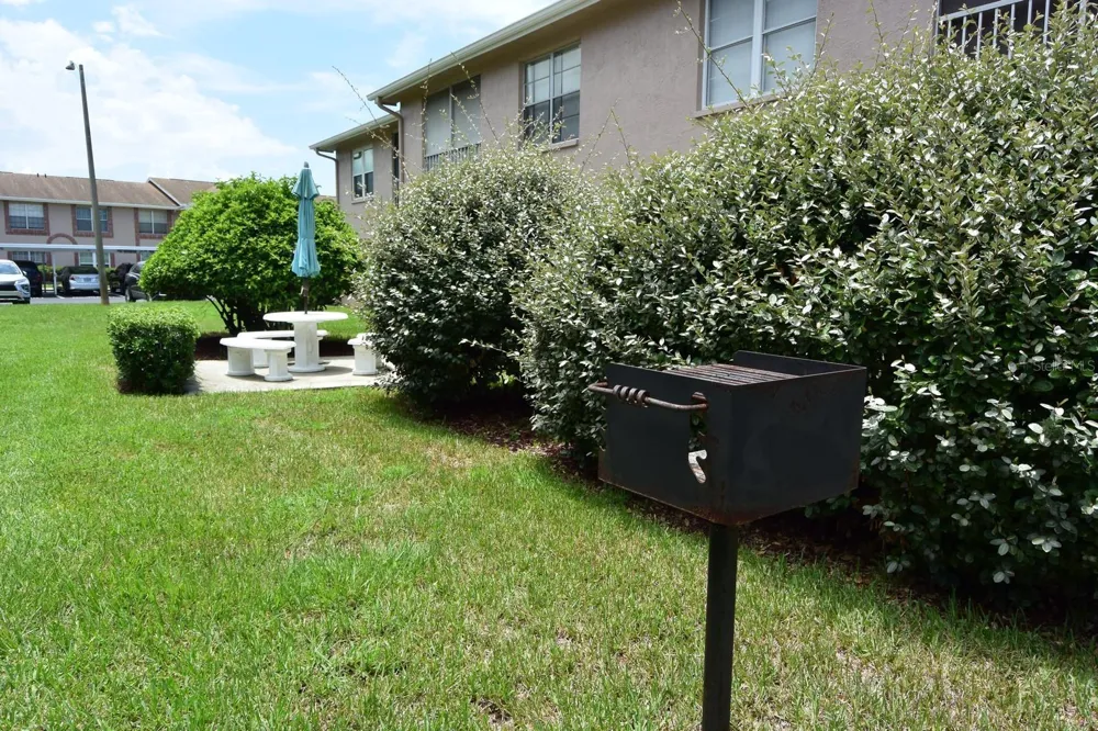 4908 MYRTLE OAK DRIVE #12 New Port Richey, FL 34653