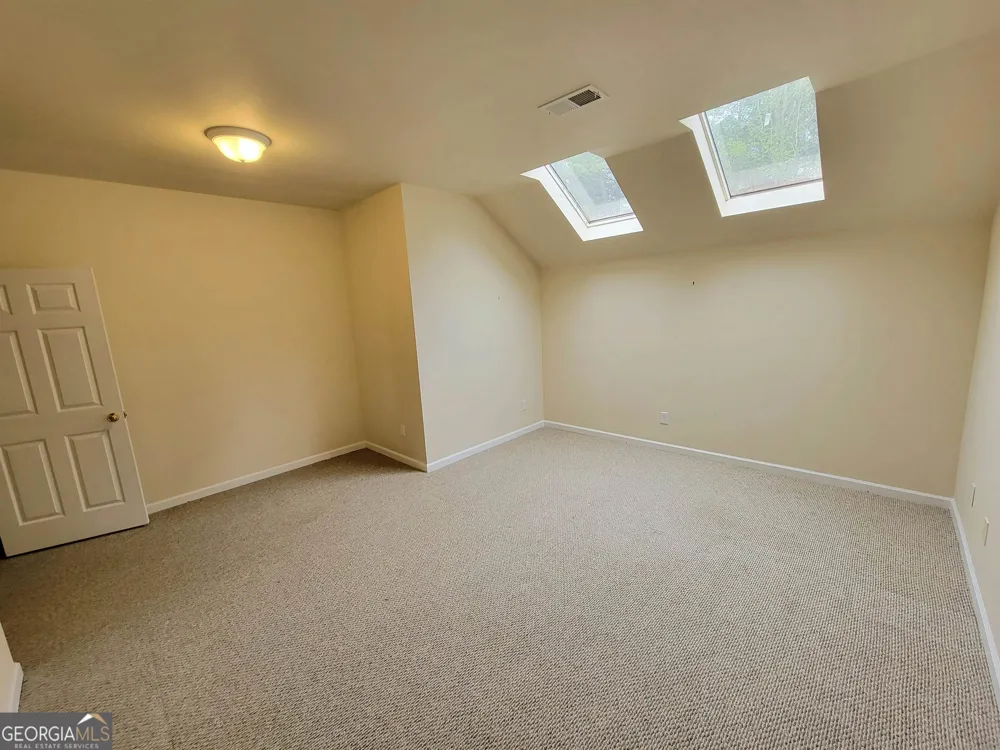 225 Lockmeade WAY Fayetteville, GA 30215