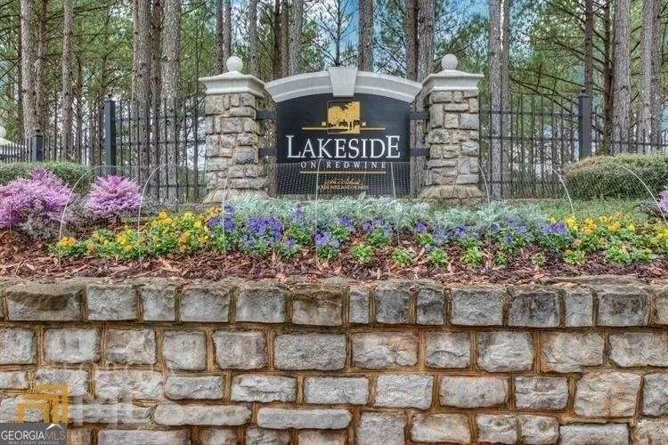 225 Lockmeade WAY Fayetteville, GA 30215