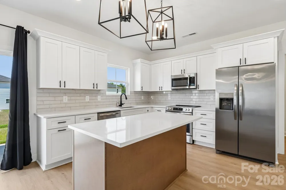 3045 Swallowtail Lane Kannapolis, NC 28083