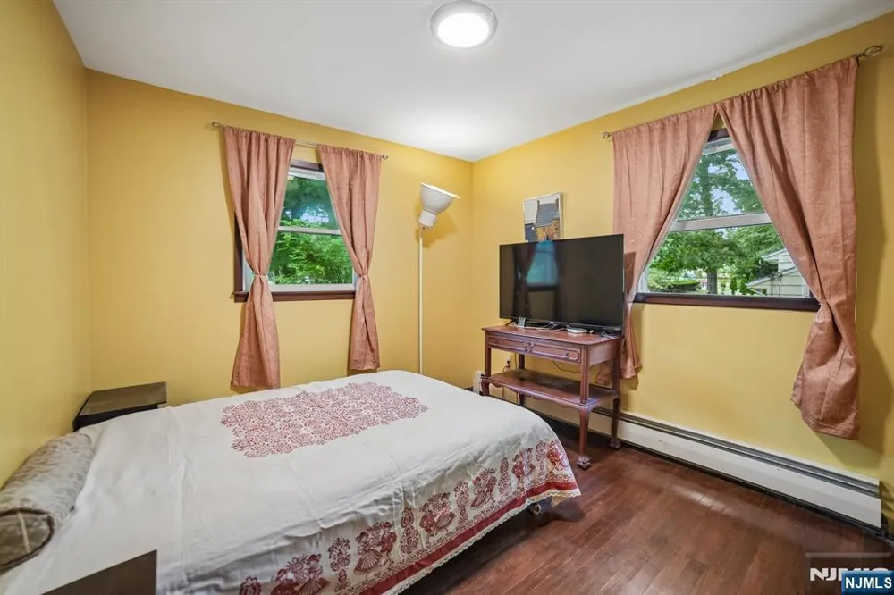 249 Knickerbocker Road Englewood, NJ 07631