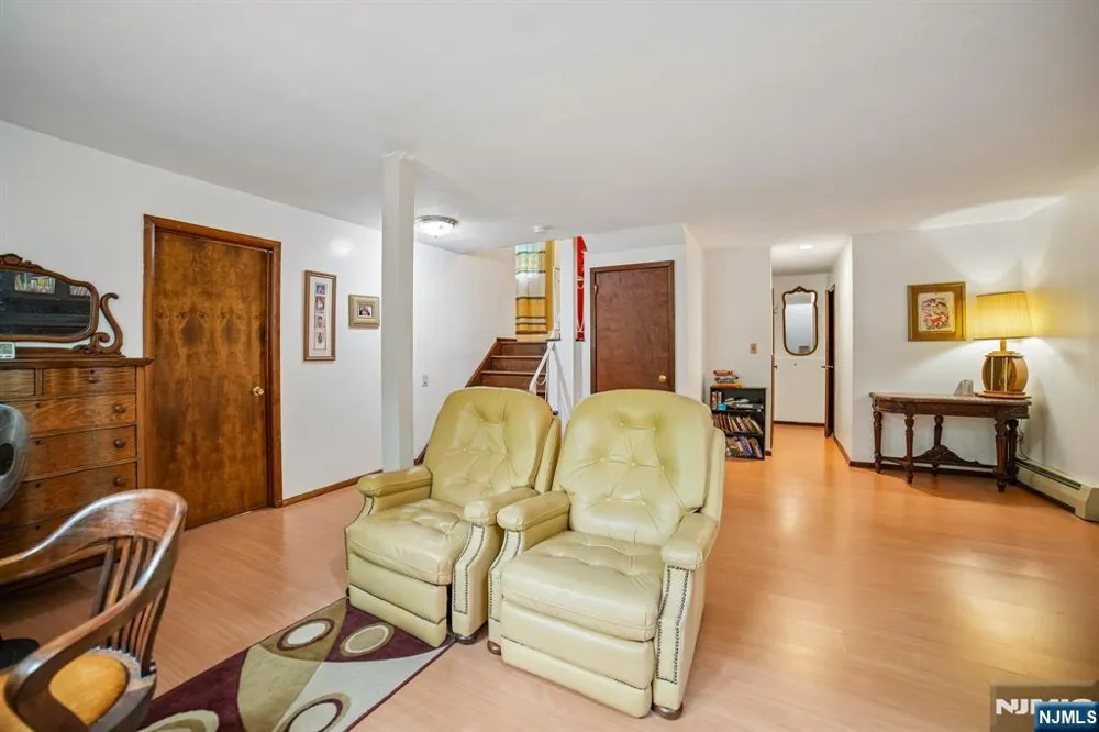 249 Knickerbocker Road Englewood, NJ 07631