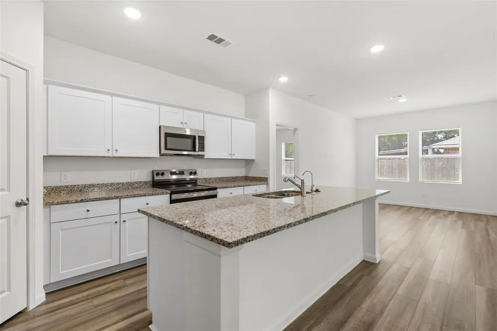 3602 Admiralty Drive Huffman, TX 77336