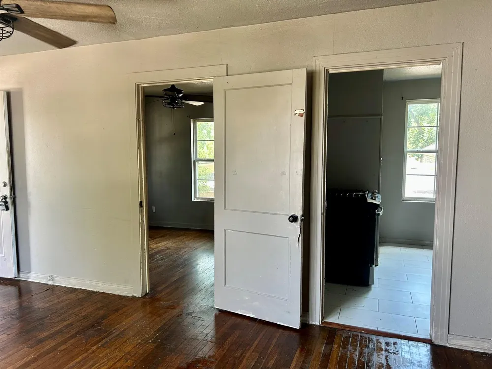 605 E Hunnicutt Street #C Baytown, TX 77520