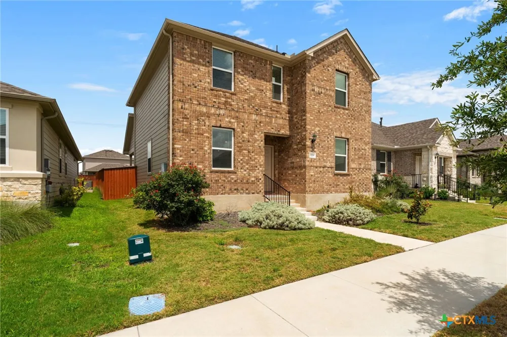 223 Flowers Avenue Hutto, TX 78634