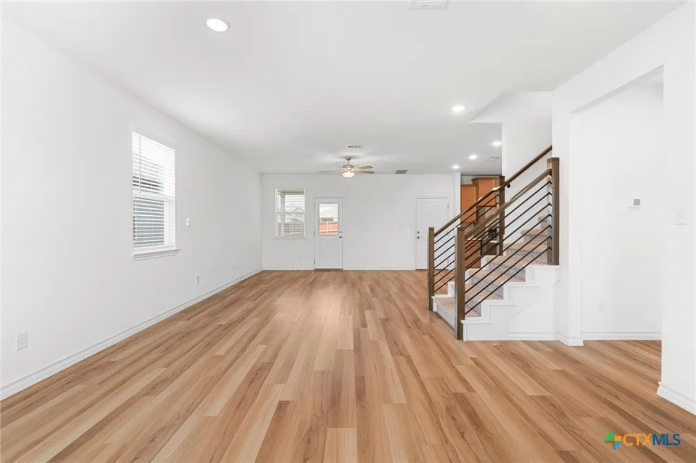 223 Flowers Avenue Hutto, TX 78634