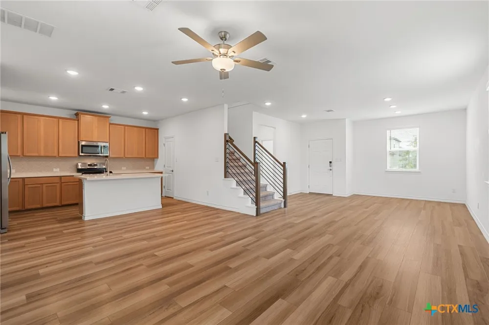 223 Flowers Avenue Hutto, TX 78634