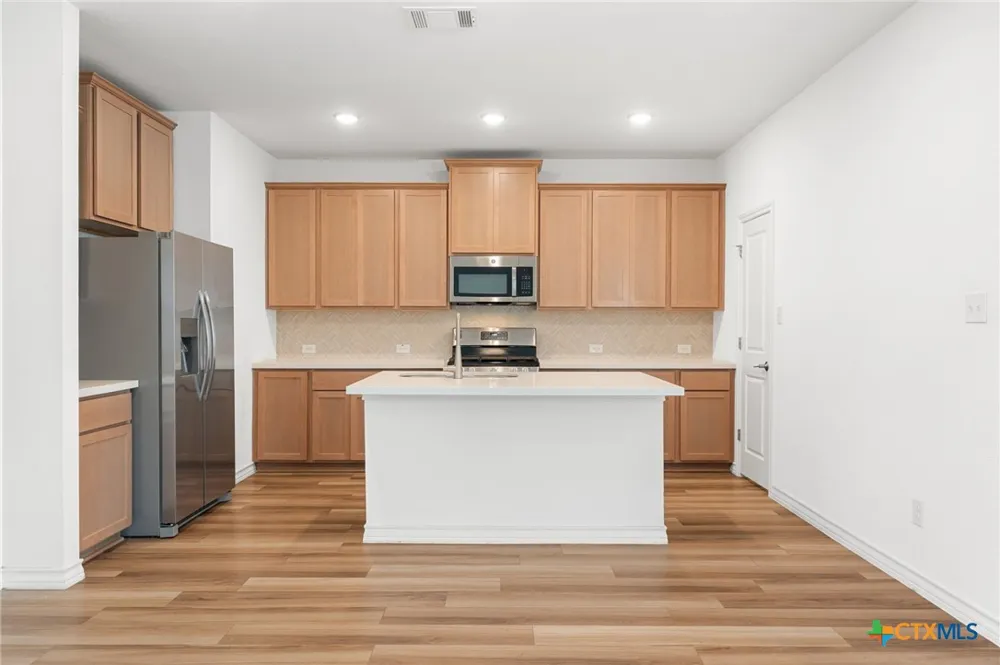 223 Flowers Avenue Hutto, TX 78634