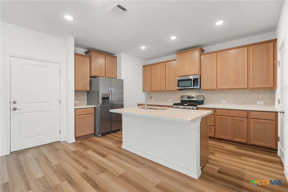 223 Flowers Avenue Hutto, TX 78634
