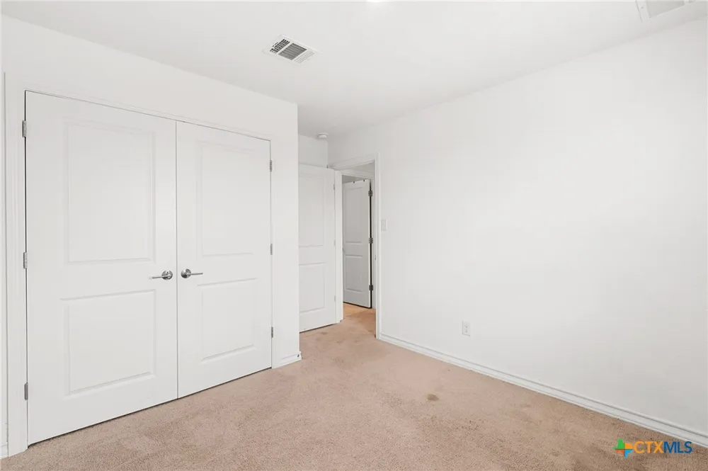 223 Flowers Avenue Hutto, TX 78634