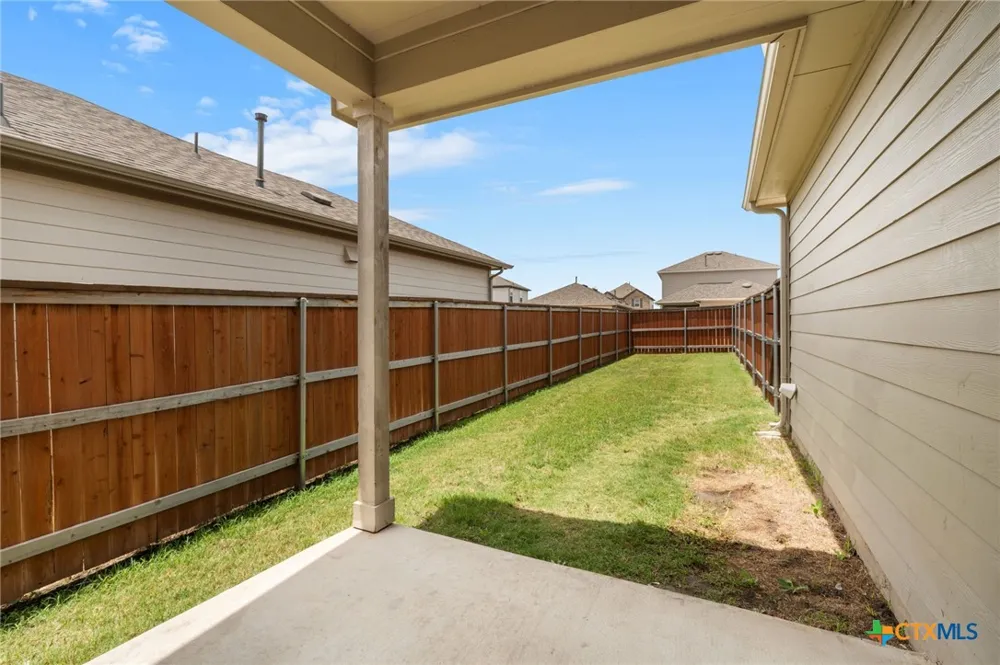 223 Flowers Avenue Hutto, TX 78634