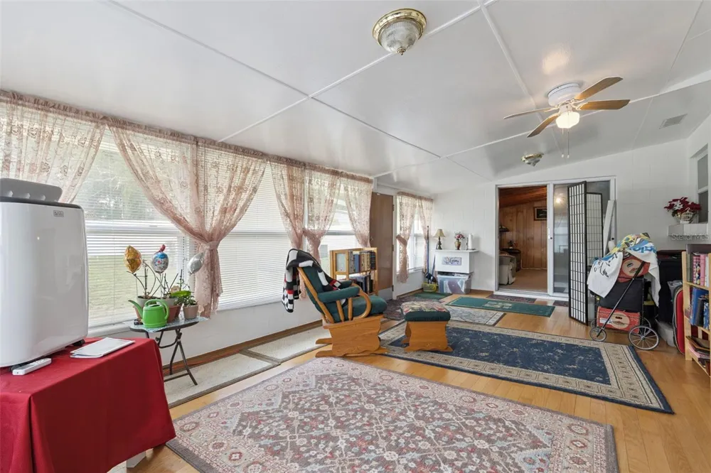 6832 OSWEGO DRIVE Mount Dora, FL 32757