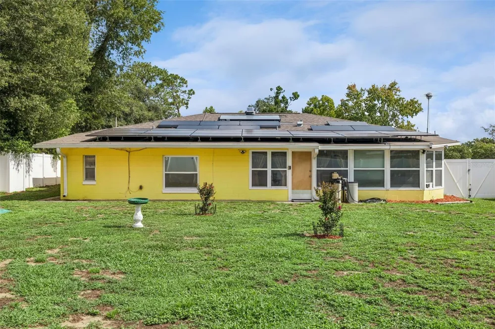 6832 OSWEGO DRIVE Mount Dora, FL 32757