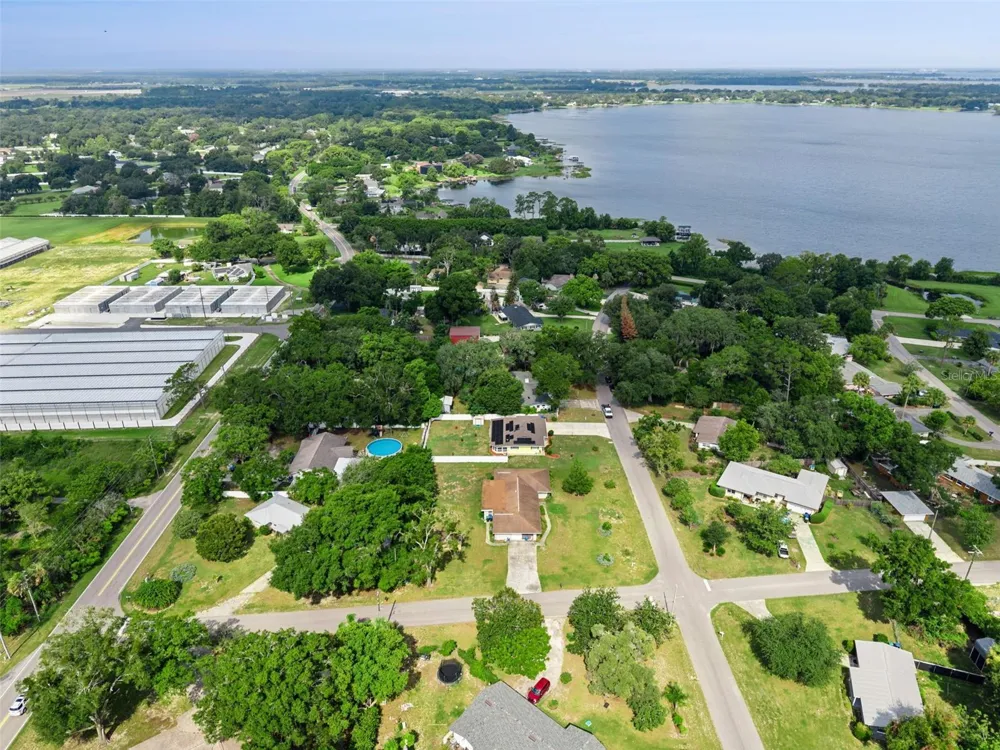 6832 OSWEGO DRIVE Mount Dora, FL 32757