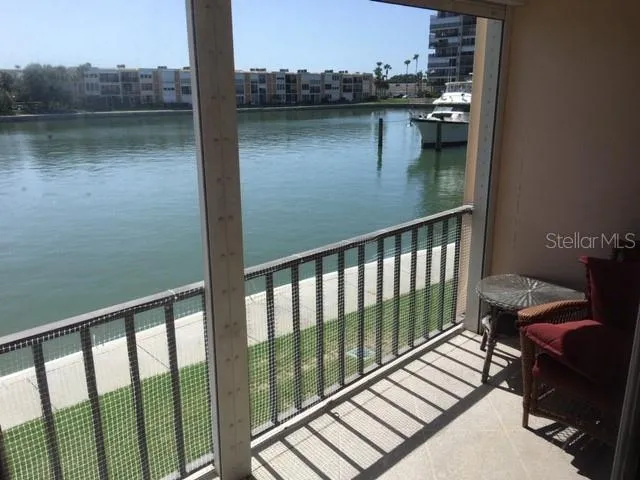 7625 SUN ISLAND DRIVE S #202 South Pasadena, FL 33707