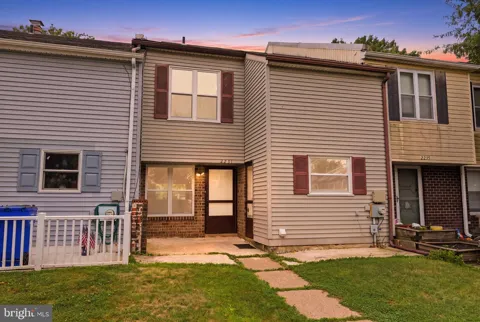 2231 MALTESE COURT