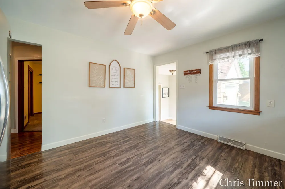 605 64th Avenue Zeeland, MI 49464
