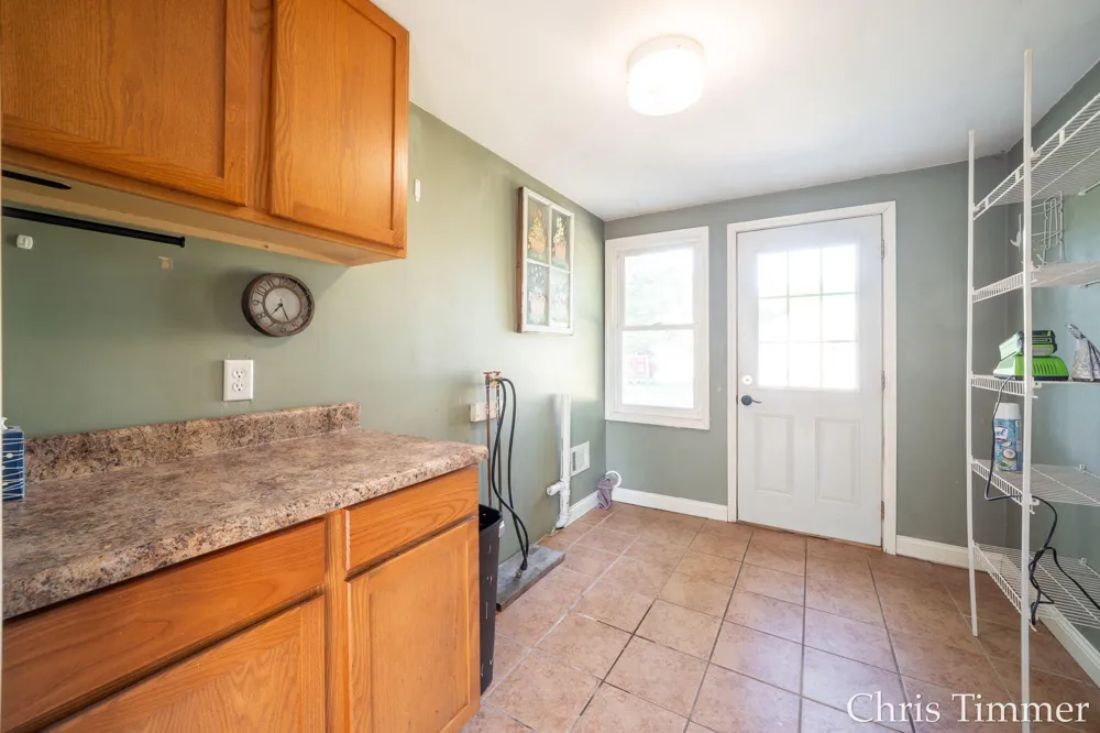 605 64th Avenue Zeeland, MI 49464