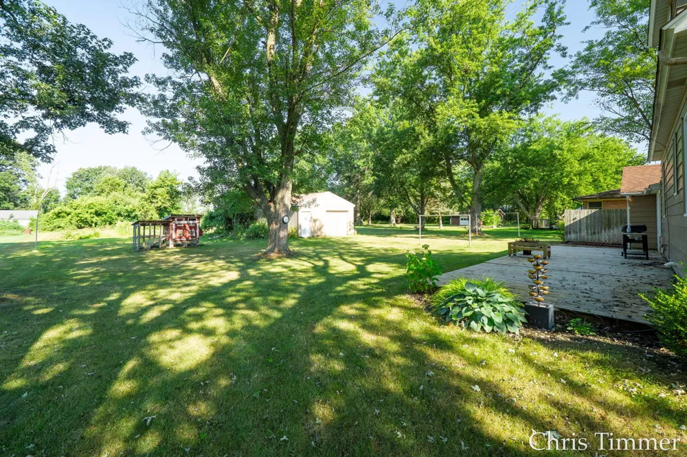 605 64th Avenue Zeeland, MI 49464
