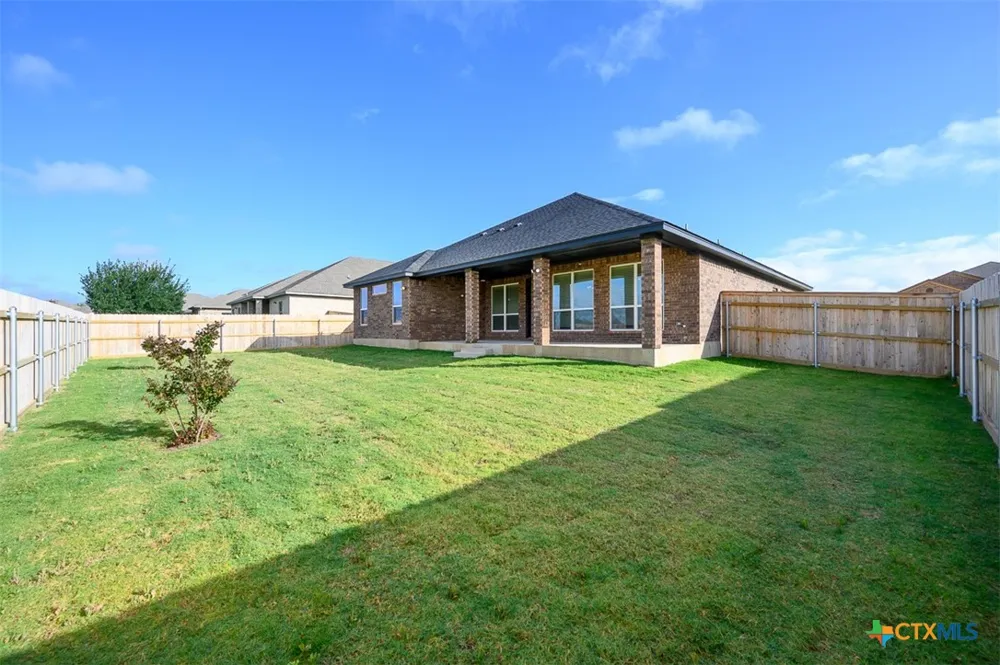 1011 Winchester Drive Nolanville, TX 76559
