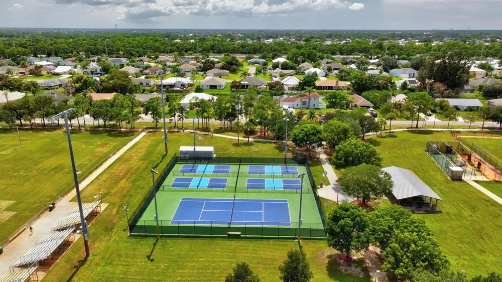 3273 SE W Snow Road Port St. Lucie, FL 34984