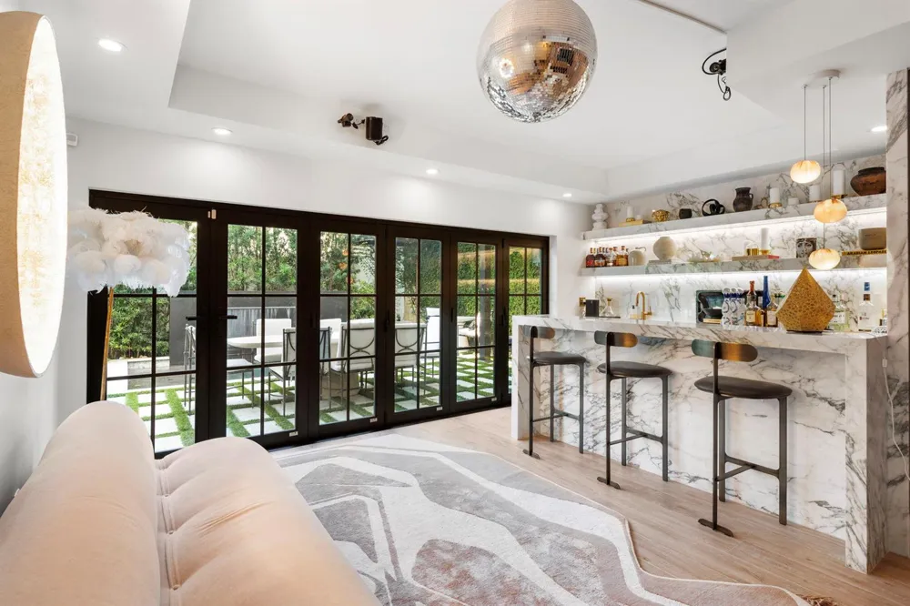 2765 Brickell Court Miami, FL 33129
