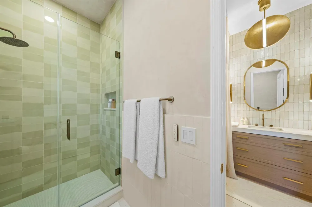 2765 Brickell Court Miami, FL 33129