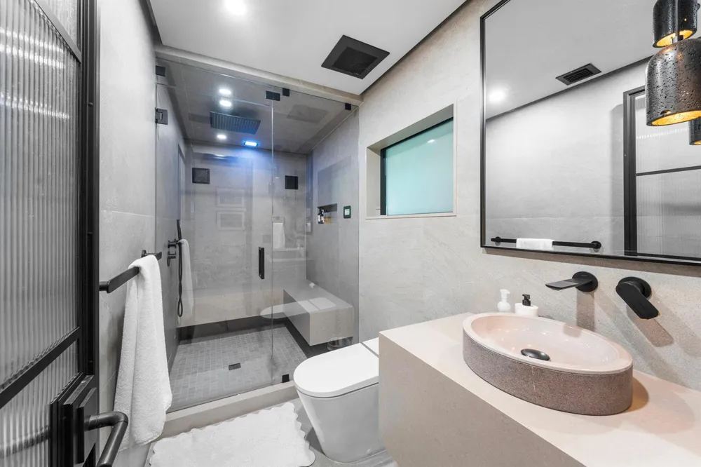 2765 Brickell Court Miami, FL 33129