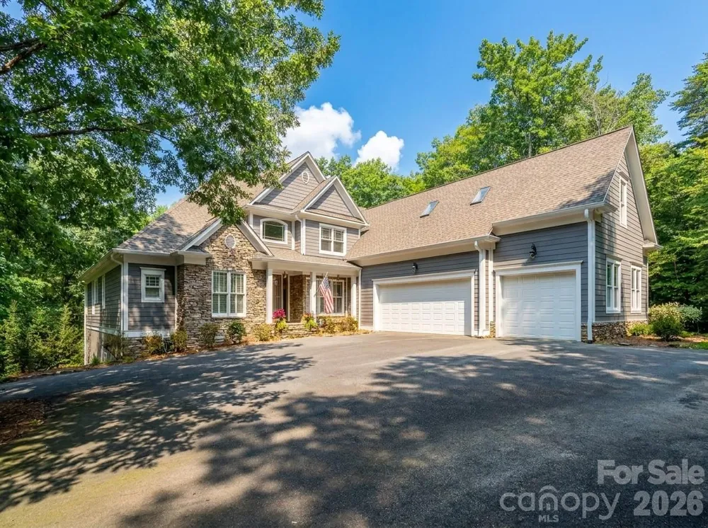 1820 Southpoint Lane New London, NC 28127