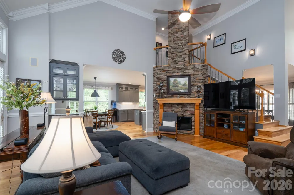 1820 Southpoint Lane New London, NC 28127
