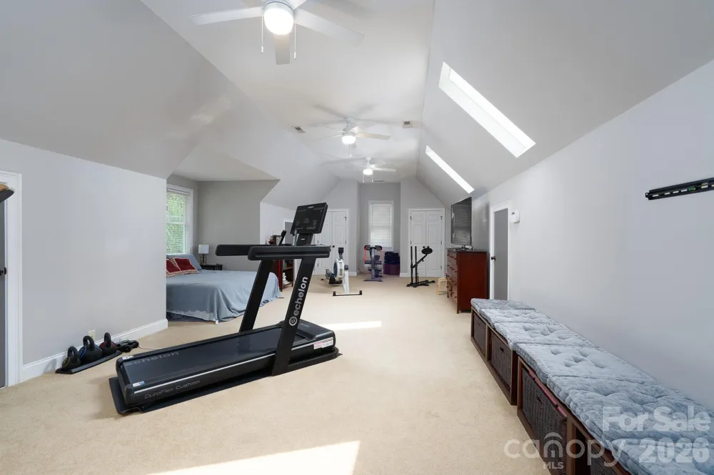 1820 Southpoint Lane New London, NC 28127