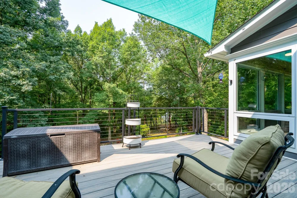 1820 Southpoint Lane New London, NC 28127