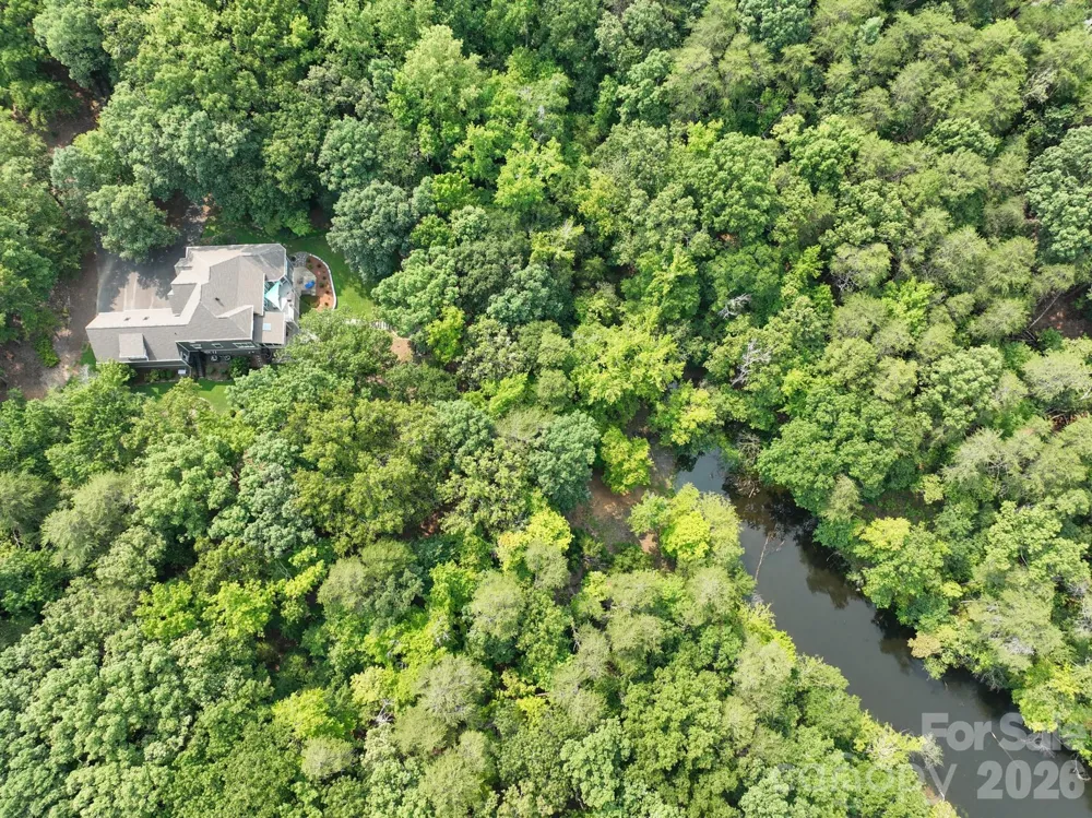 1820 Southpoint Lane New London, NC 28127