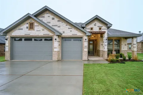 1015 Winchester Drive