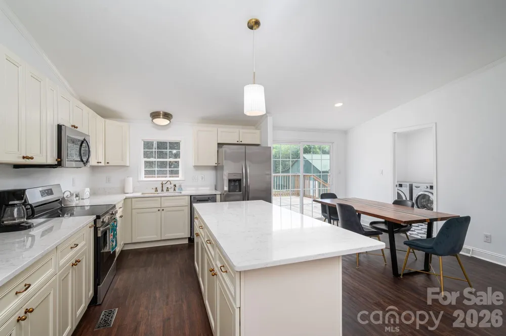 1130 Howards Creek Mill Road Vale, NC 28168