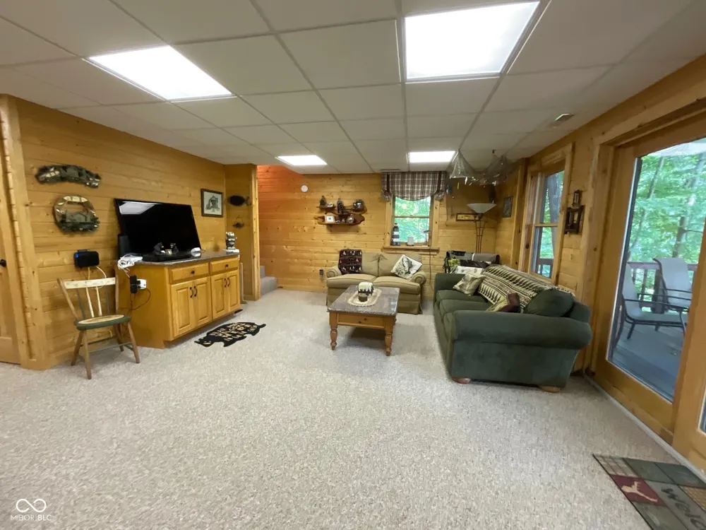 2665 S Fishback Road Rockville, IN 47872