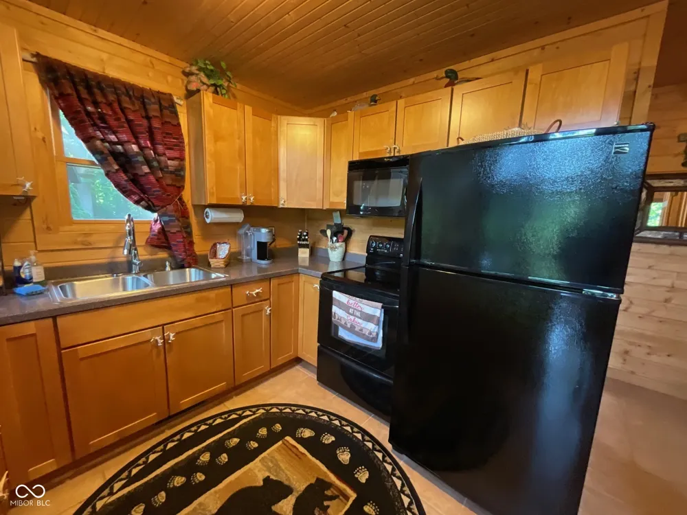 2665 S Fishback Road Rockville, IN 47872