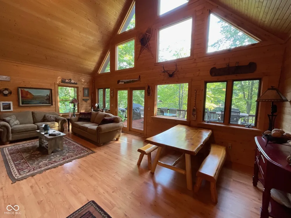 2665 S Fishback Road Rockville, IN 47872