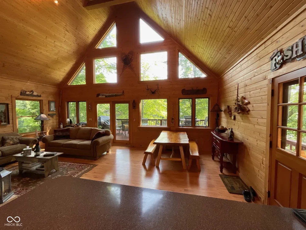 2665 S Fishback Road Rockville, IN 47872