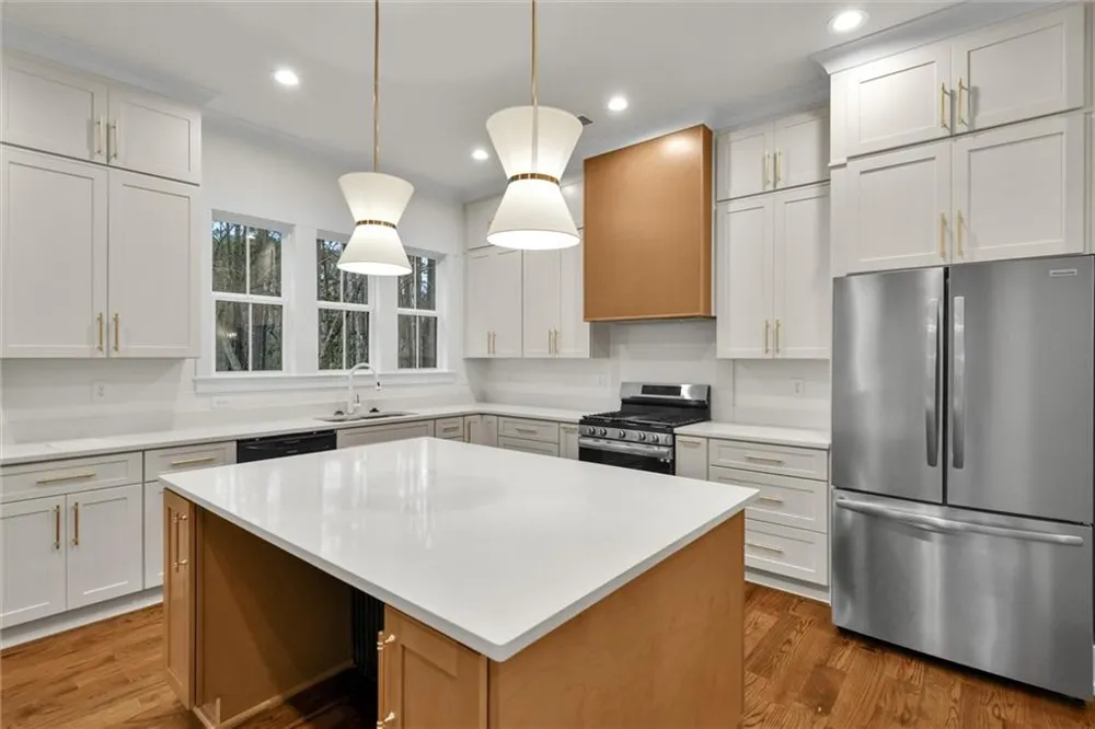 3367 Dodson Drive East Point, GA 30344