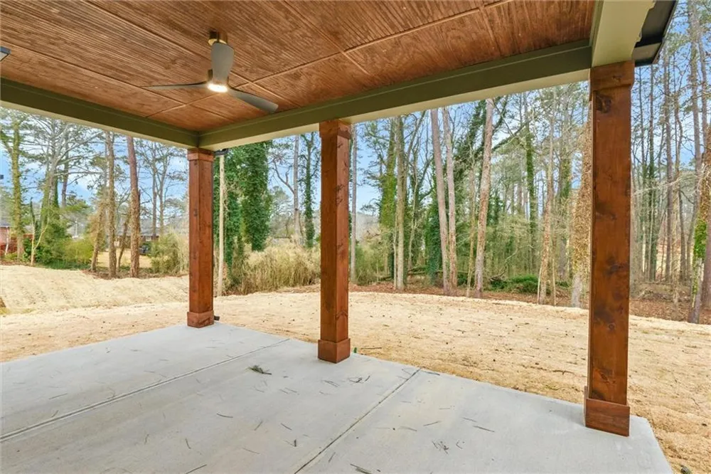 3367 Dodson Drive East Point, GA 30344